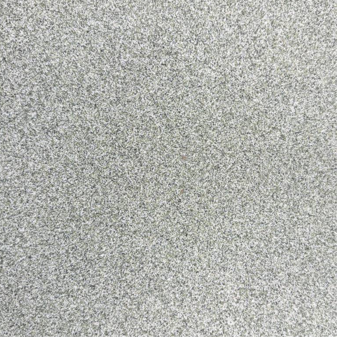 1090
